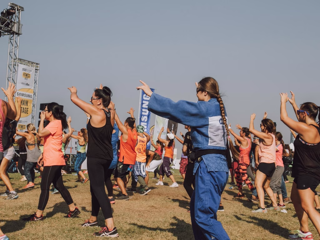 Group of women dancing image
